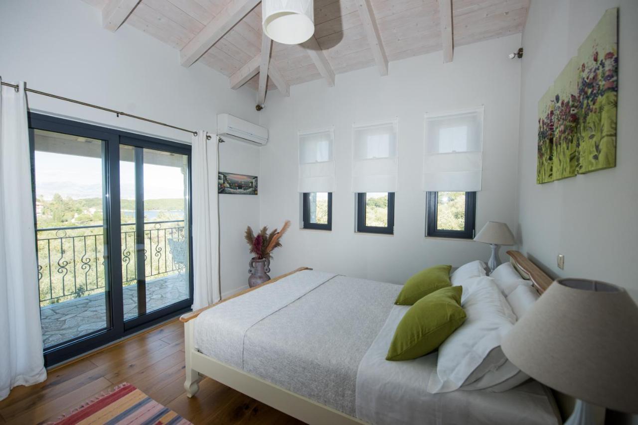 Avlaki Beach Villa Kassiopi Dış mekan fotoğraf