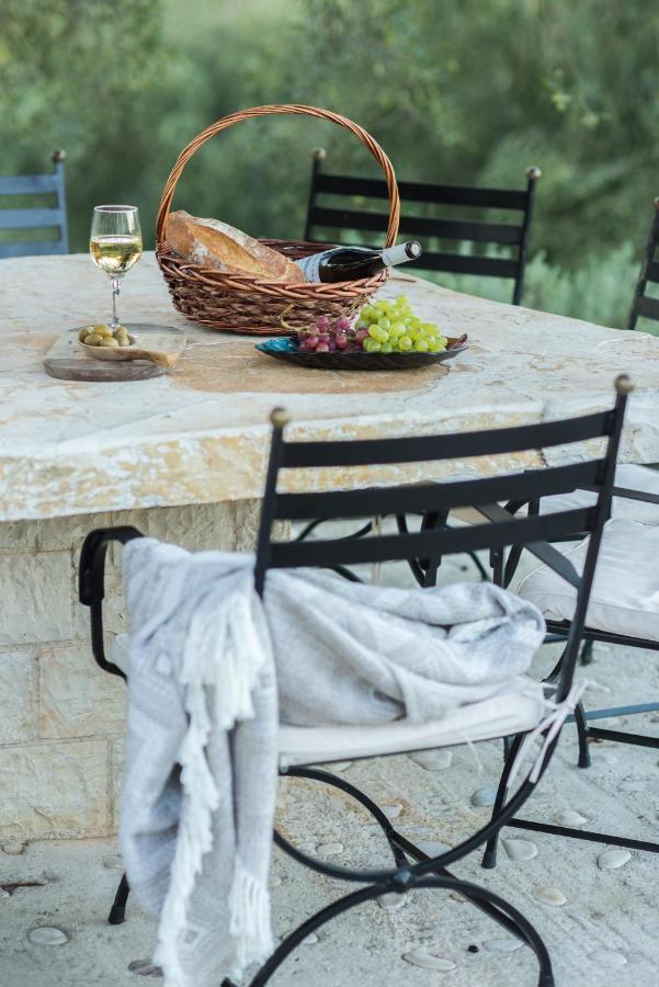 Avlaki Beach Villa Kassiopi Dış mekan fotoğraf